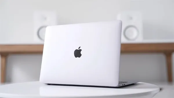 laptop cho sinh viên nên mua loại nào — Giải đáp các lầm tưởng phổ biến khi sắm máy tính cho tân sinh viên