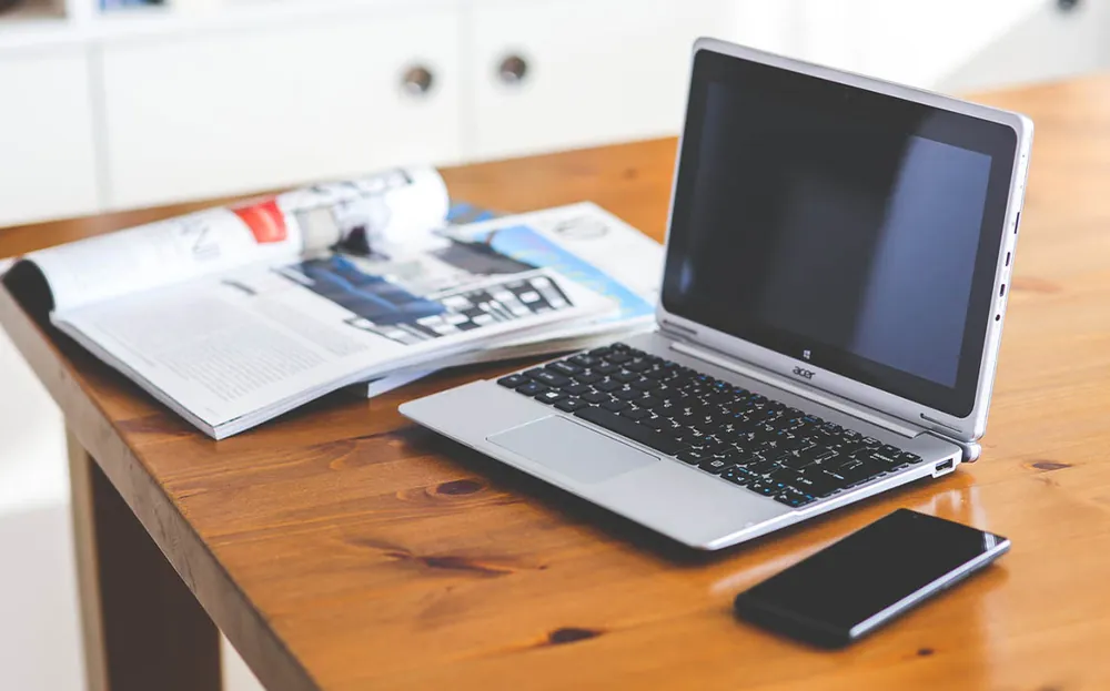 nên mua laptop cũ hay máy mới — Đối tượng nào thực sự phù hợp với từng lựa chọn?